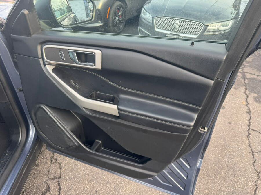 Vehicle view 22