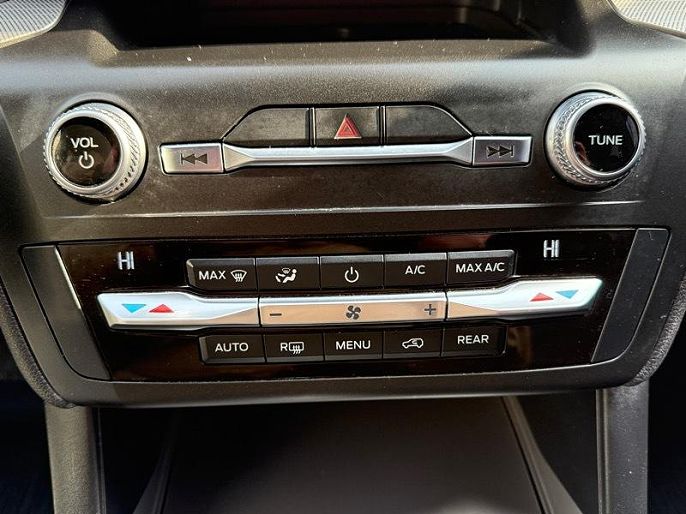 Vehicle view 23