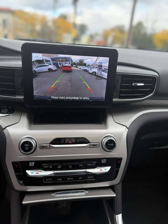 Vehicle view 12
