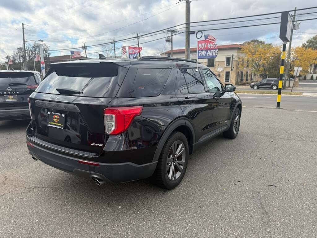 Vehicle view 4