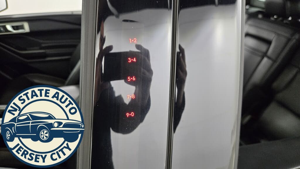 Vehicle view 32