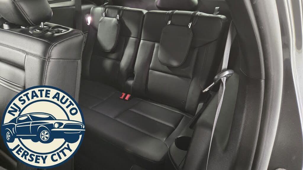 Vehicle view 34
