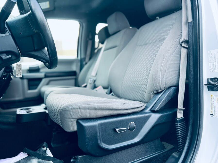 Vehicle view 19
