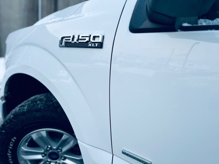 Vehicle view 8