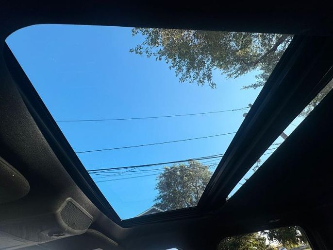 Vehicle view 7