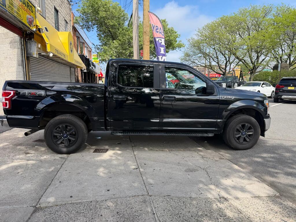 Vehicle view 13
