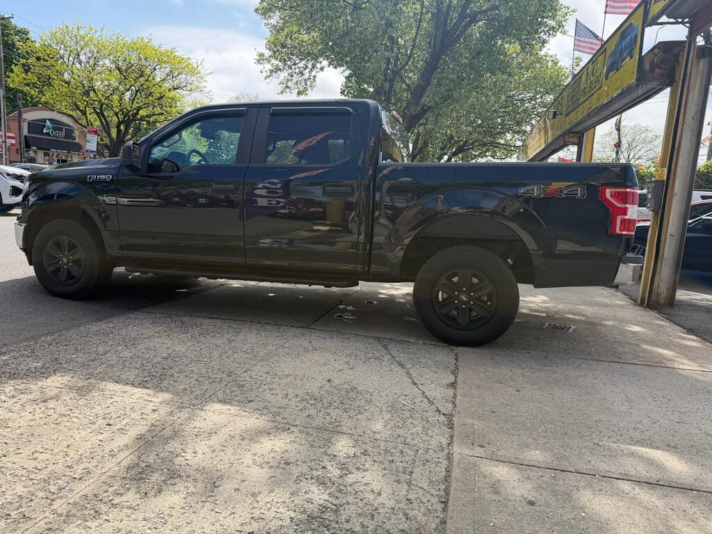 Vehicle view 7