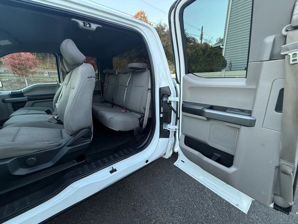 Vehicle view 28