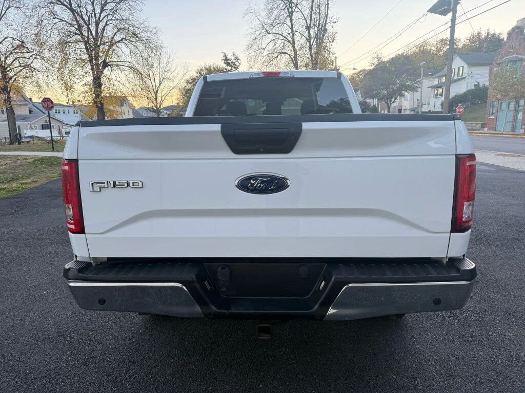 Vehicle view 8
