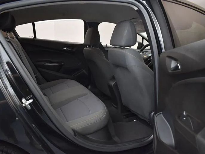 Vehicle view 17