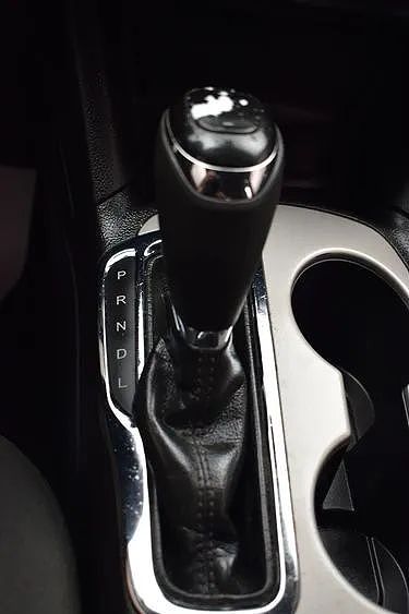 Vehicle view 28