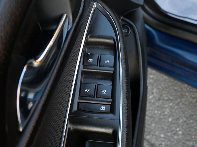 Vehicle view 13