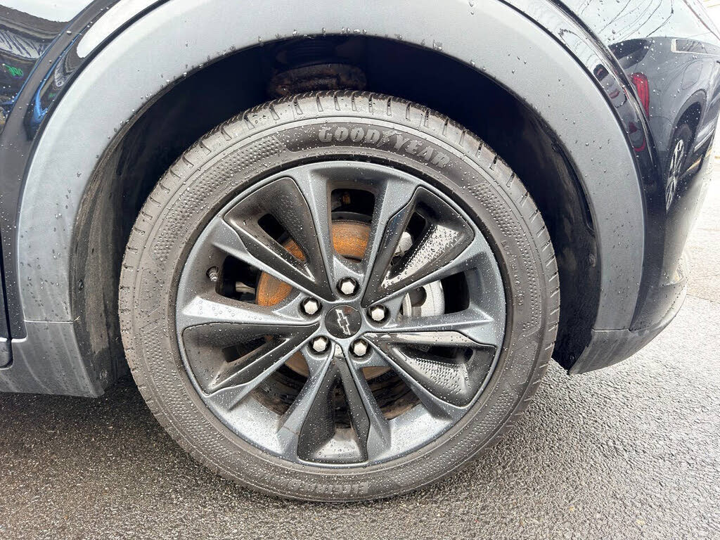 Vehicle view 12