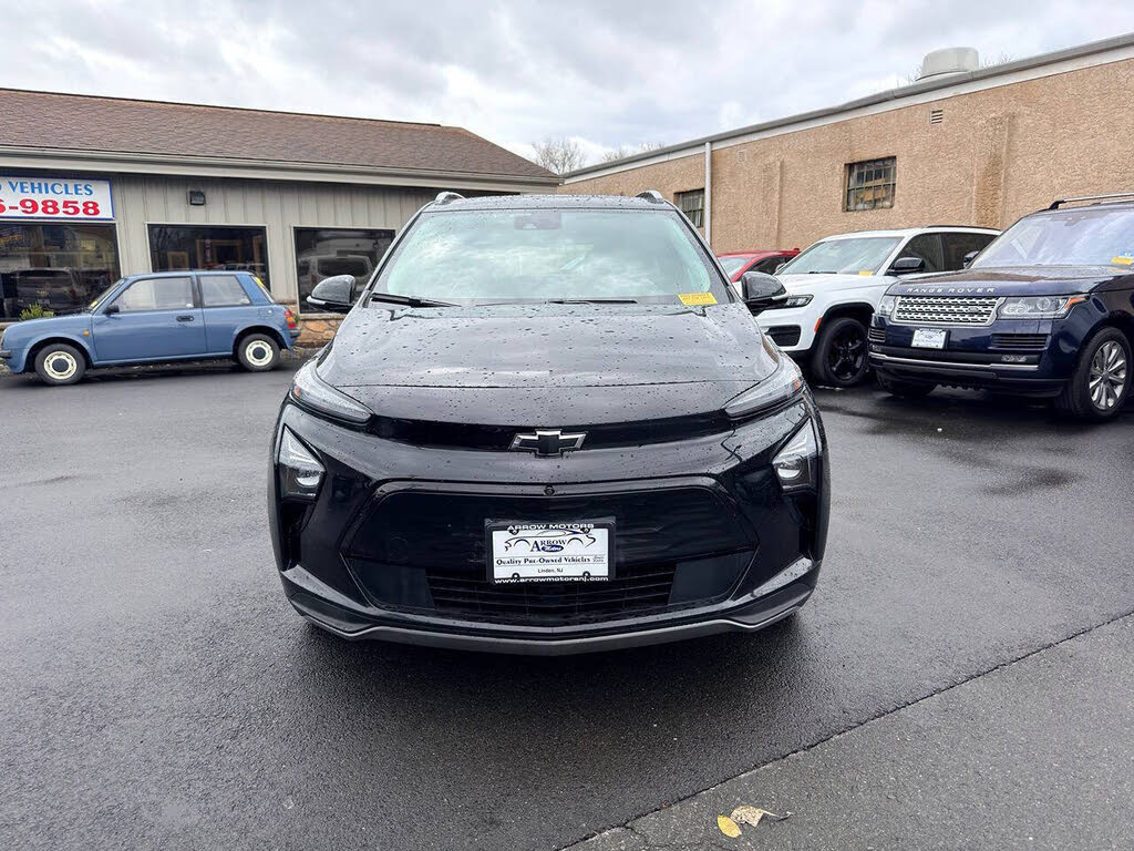 Vehicle view 4