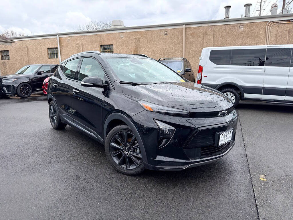 Vehicle view 5