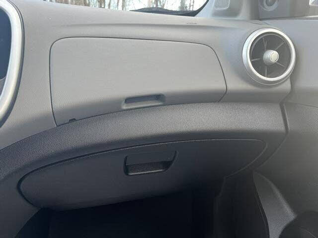 Vehicle view 17