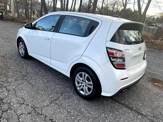Vehicle view 23