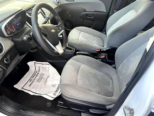 Vehicle view 26