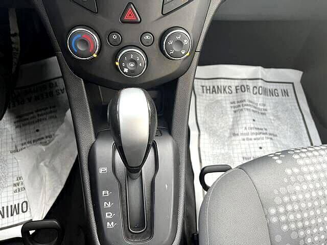 Vehicle view 28