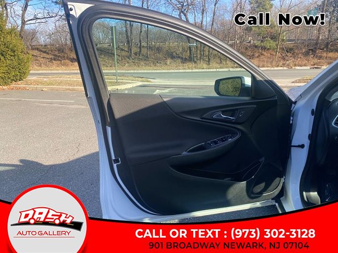 Vehicle view 19