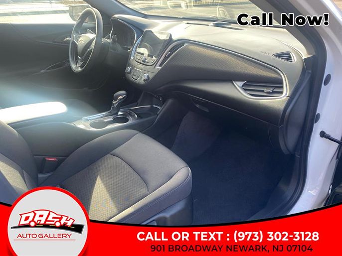 Vehicle view 23
