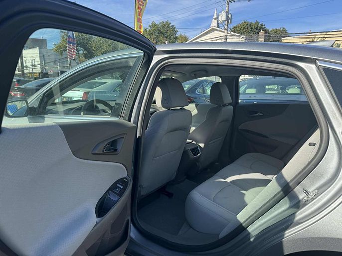 Vehicle view 5