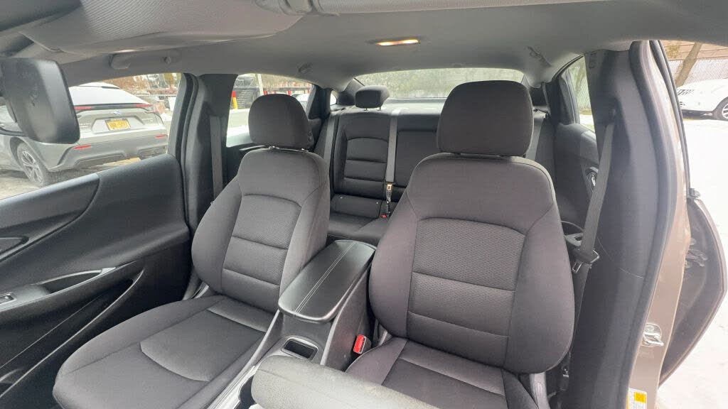 Vehicle view 13