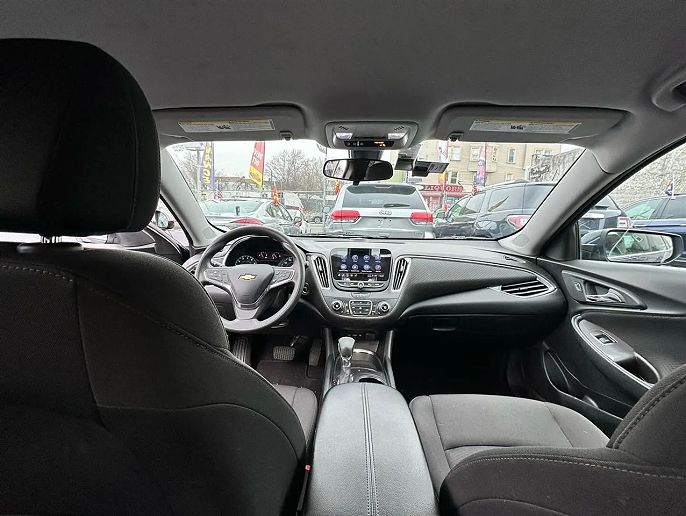 Vehicle view 6