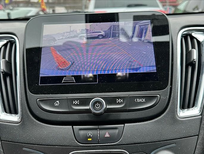 Vehicle view 8