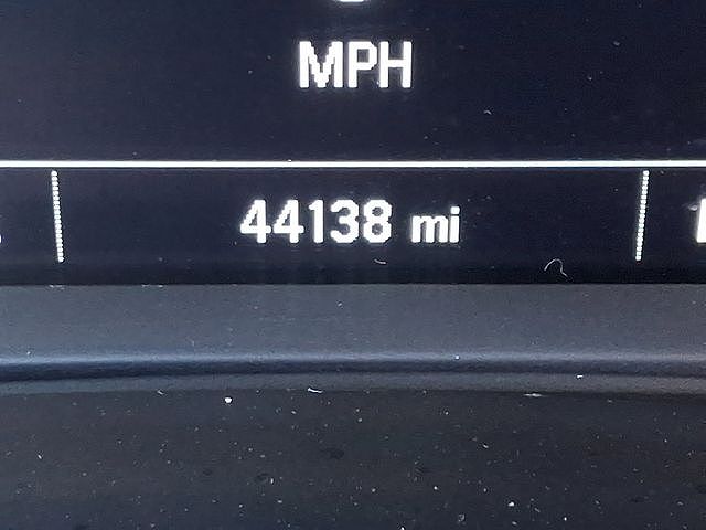 Vehicle view 19