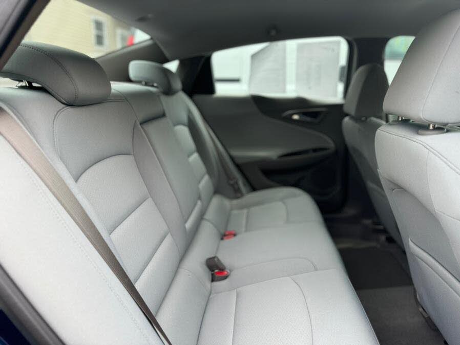 Vehicle view 13