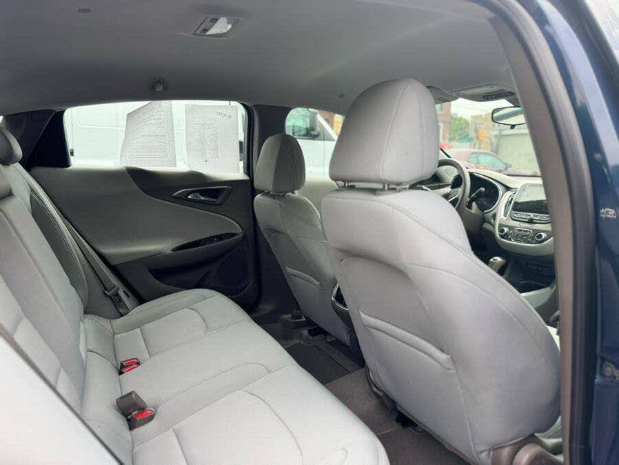Vehicle view 14