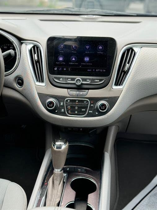 Vehicle view 17