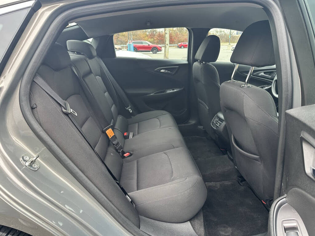 Vehicle view 17