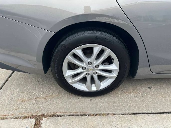 Vehicle view 69
