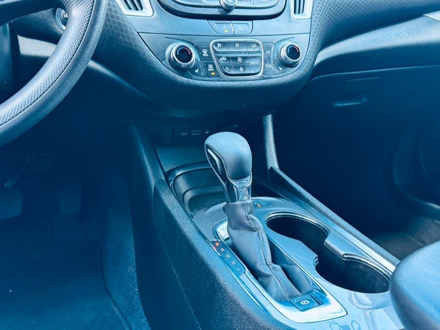 Vehicle view 11