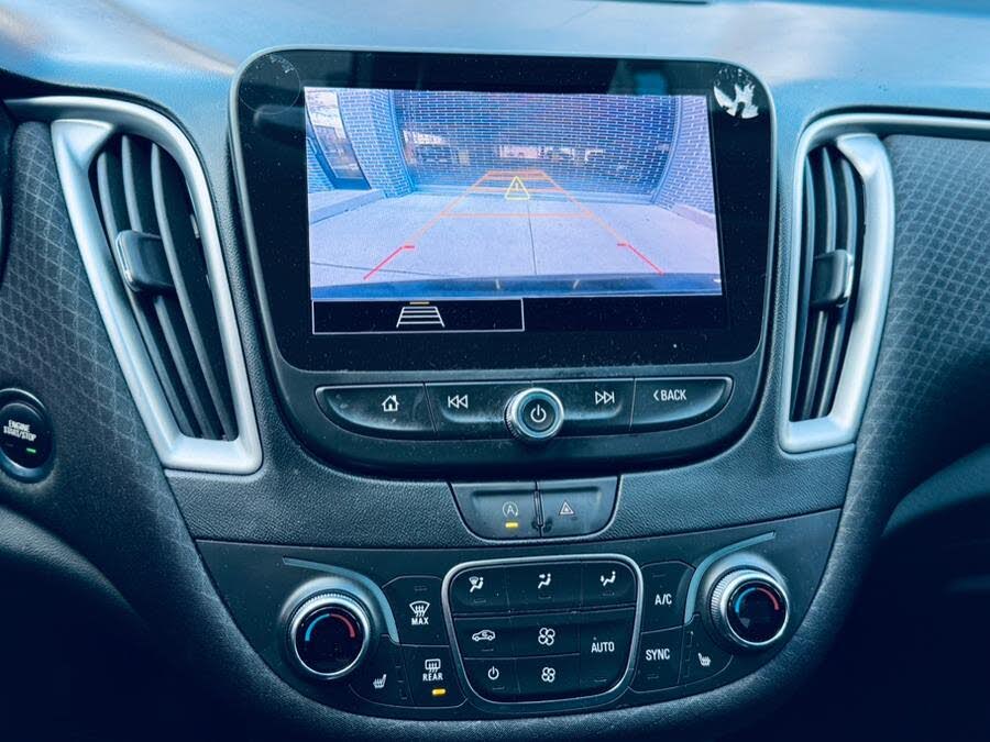 Vehicle view 17