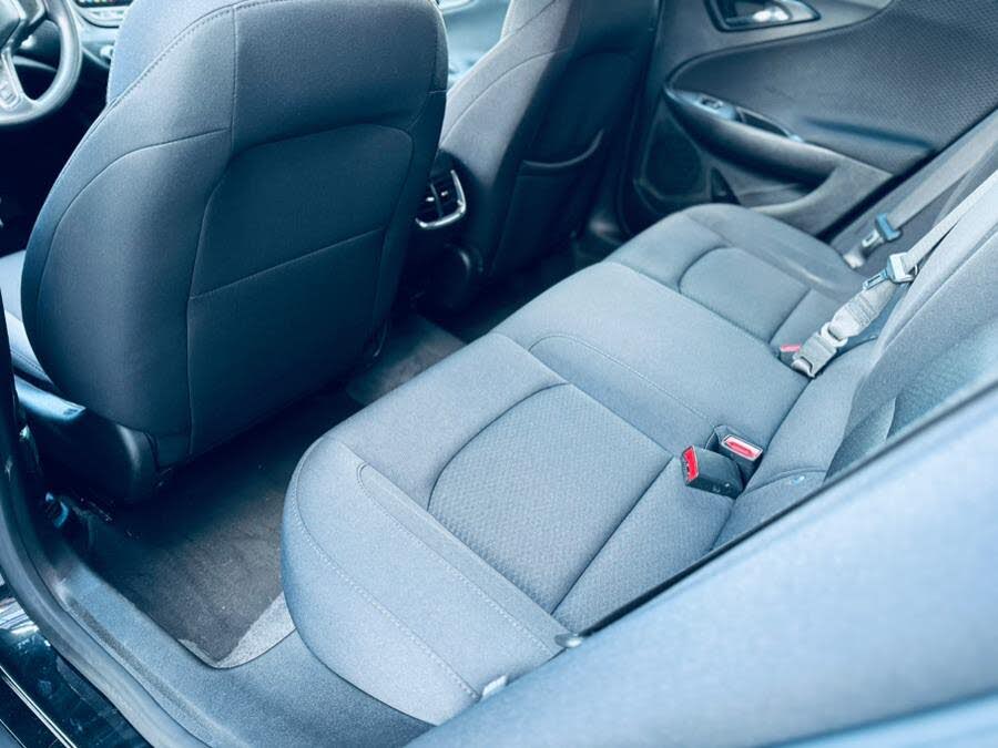 Vehicle view 8