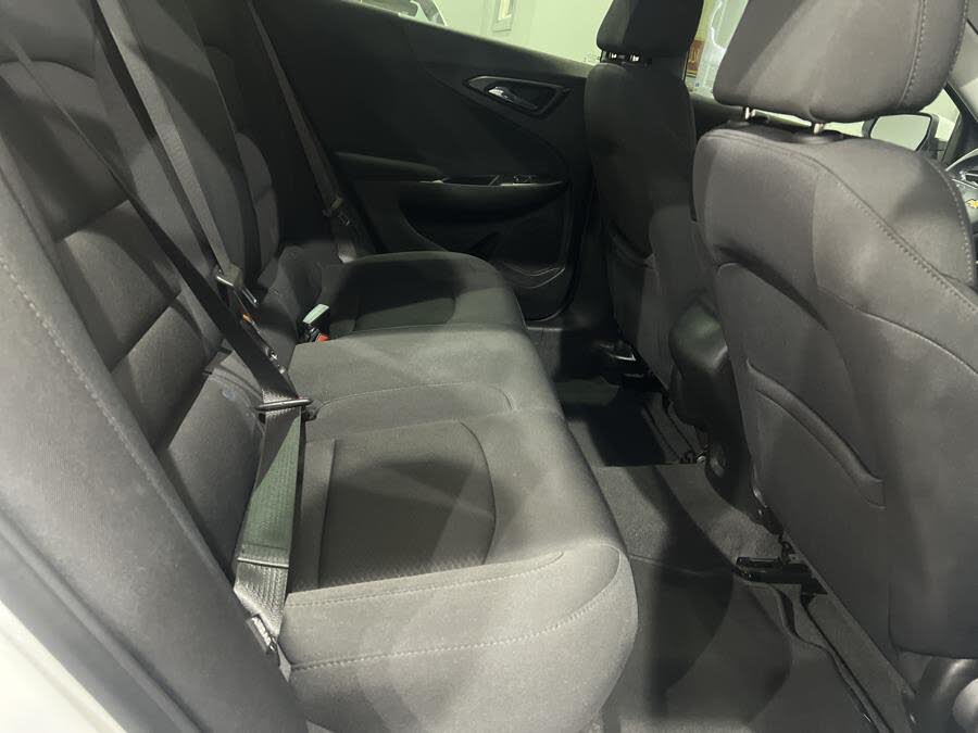 Vehicle view 13
