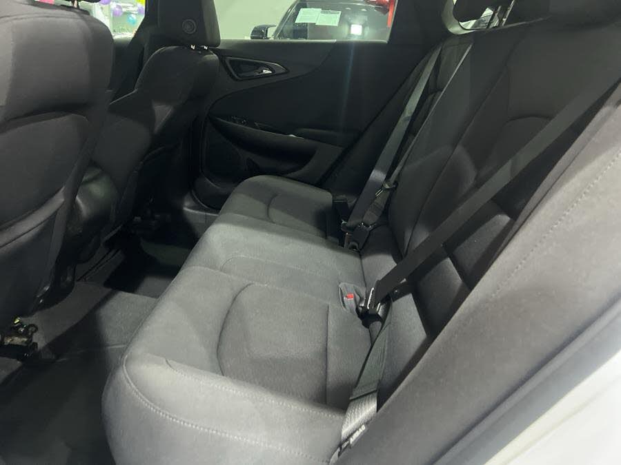 Vehicle view 15