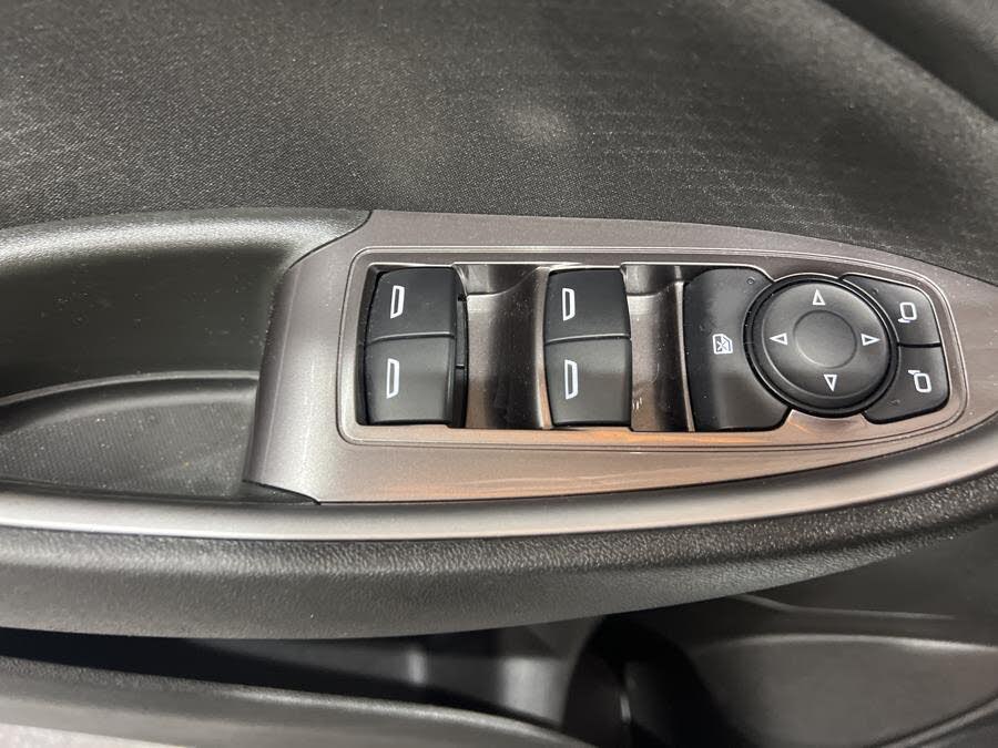Vehicle view 19