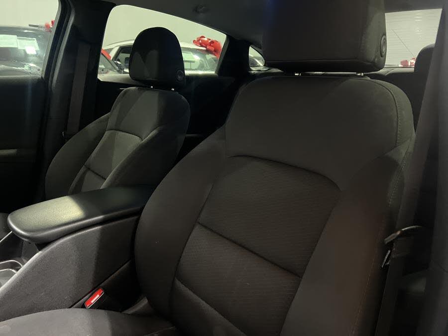 Vehicle view 9