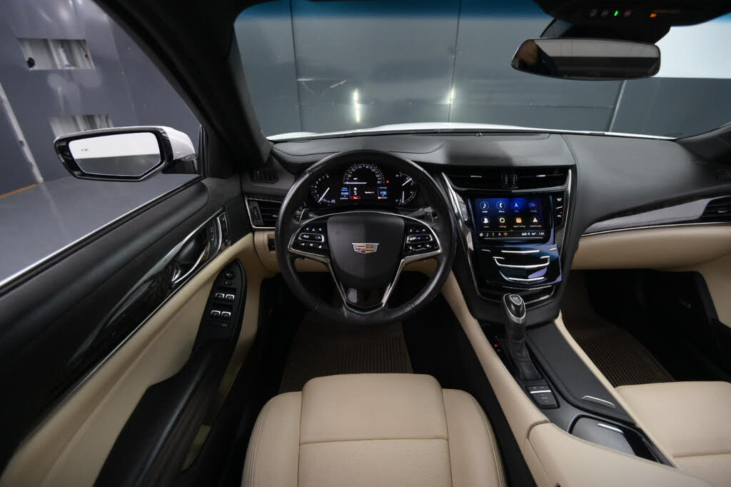 Vehicle view 25