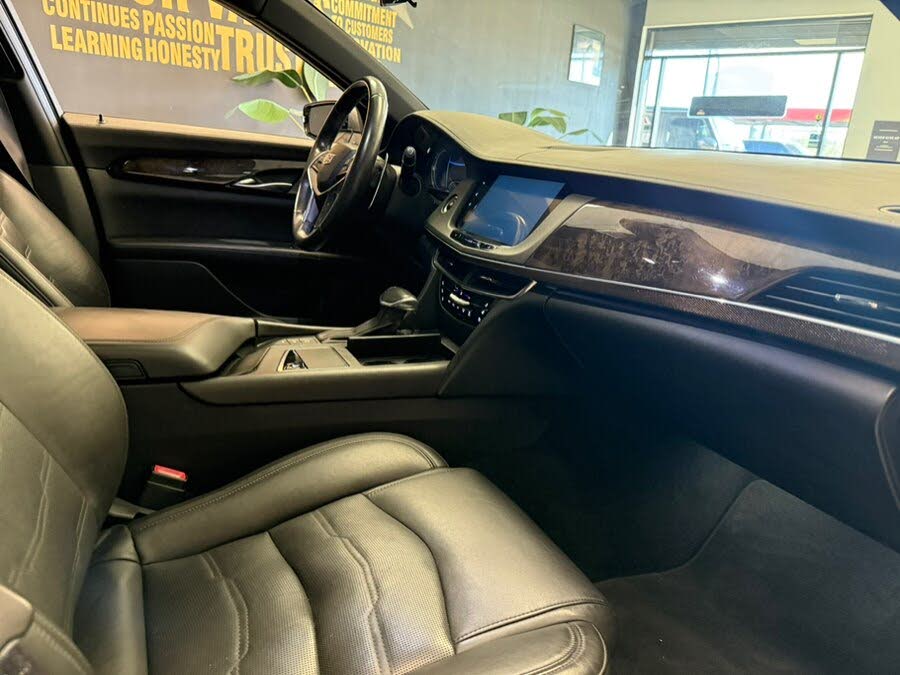Vehicle view 15