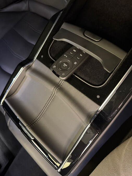 Vehicle view 17