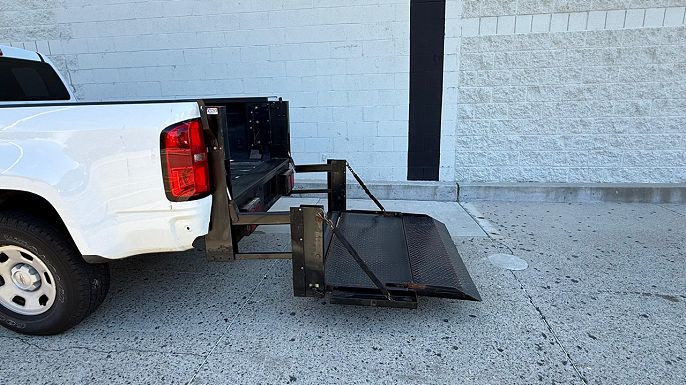 Vehicle view 11