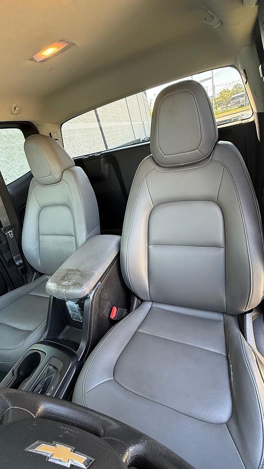 Vehicle view 9