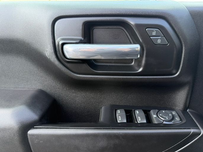Vehicle view 18