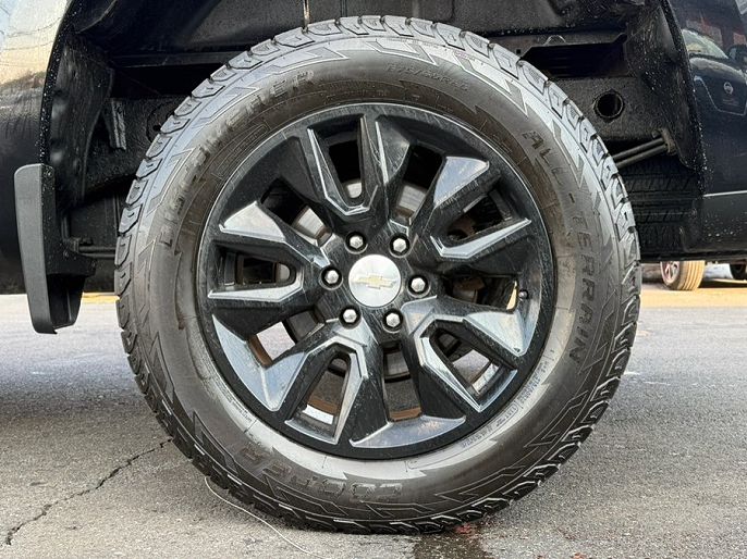 Vehicle view 8