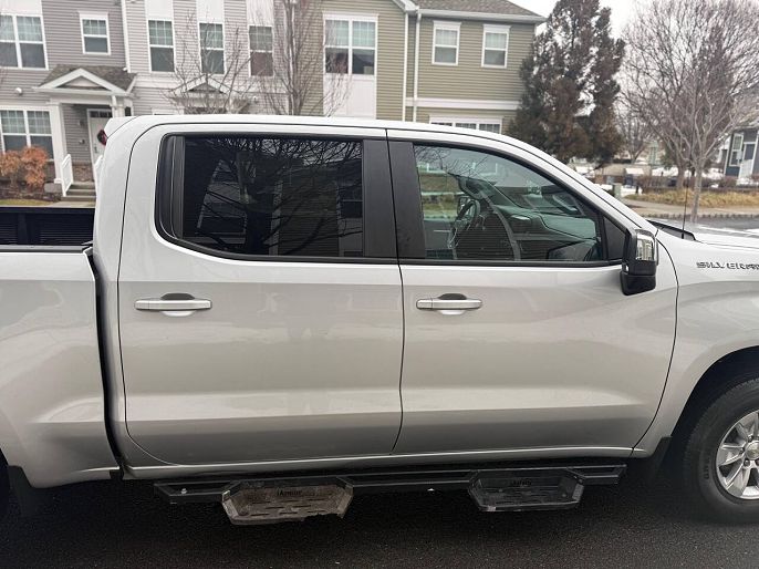 Vehicle view 12